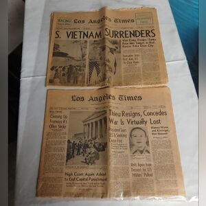 Vintage 2 Los Angeles Times Newspapers 1975